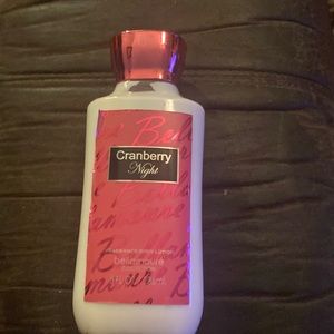 Cranberry night, body lotion, bellamure collection